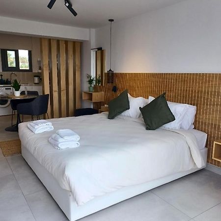 Terrazza Suites Paphos Esterno foto
