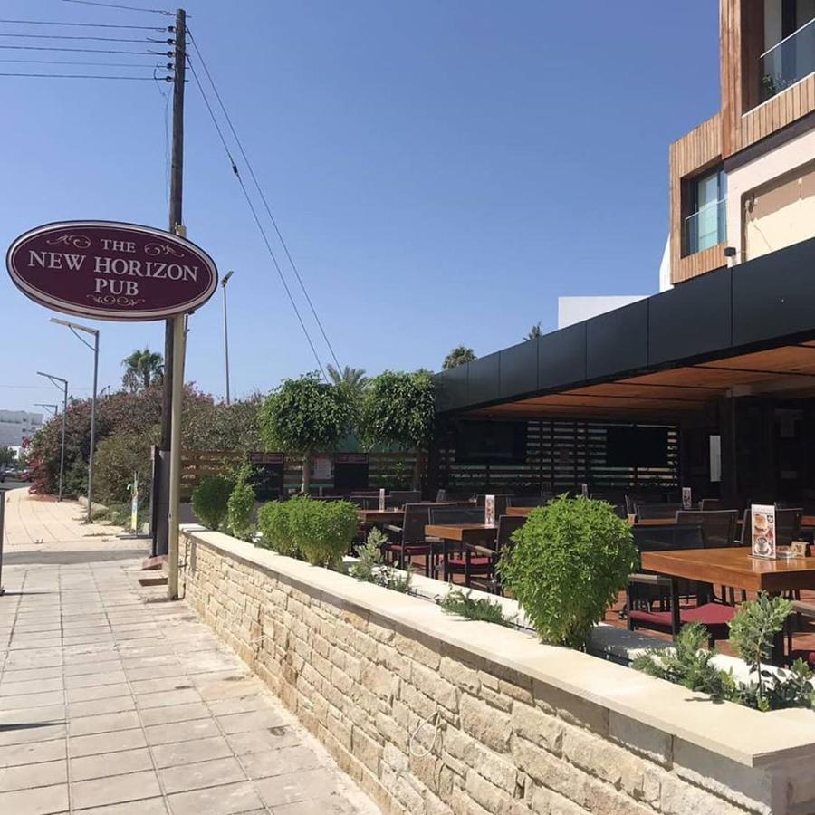 Terrazza Suites Paphos Esterno foto