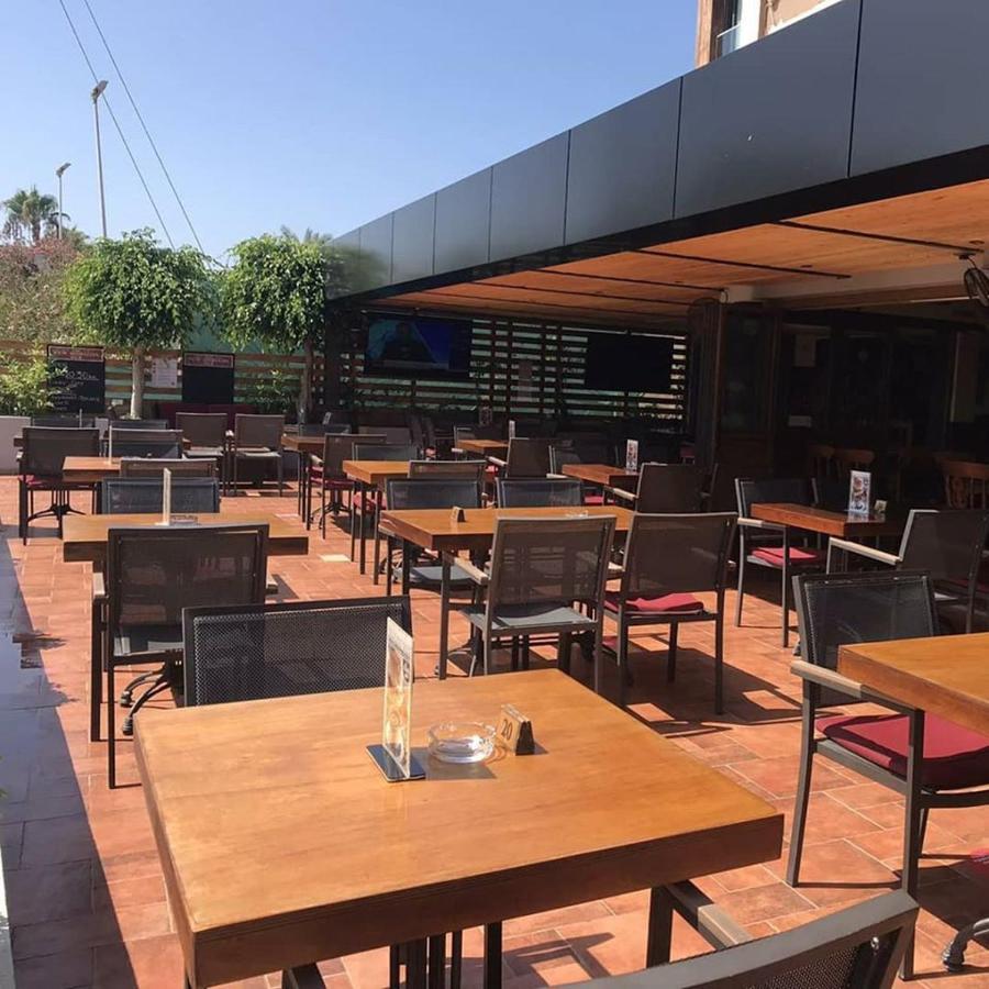 Terrazza Suites Paphos Esterno foto