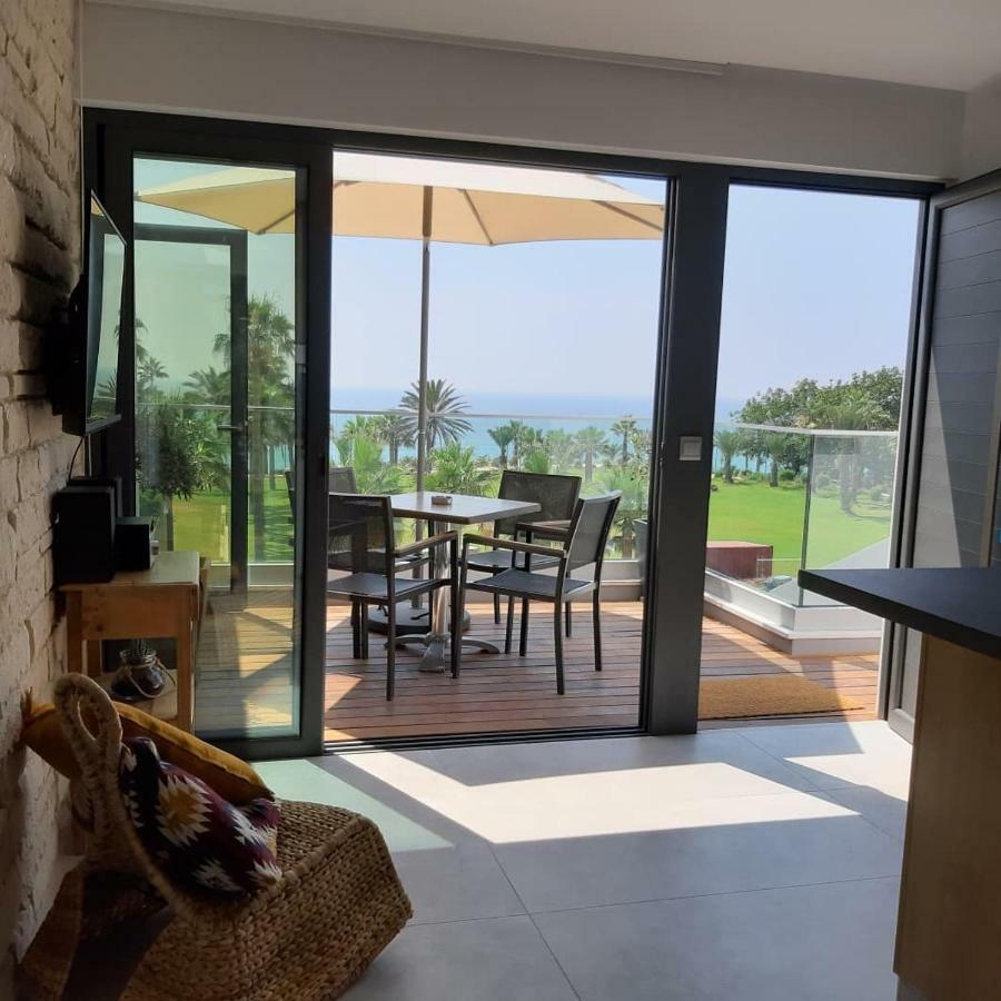 Terrazza Suites Paphos Esterno foto
